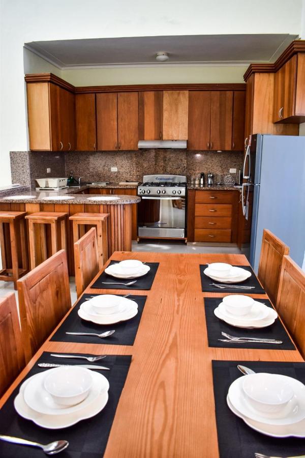 Hostal Palmas De Punta Cana F2 Eksteriør bilde